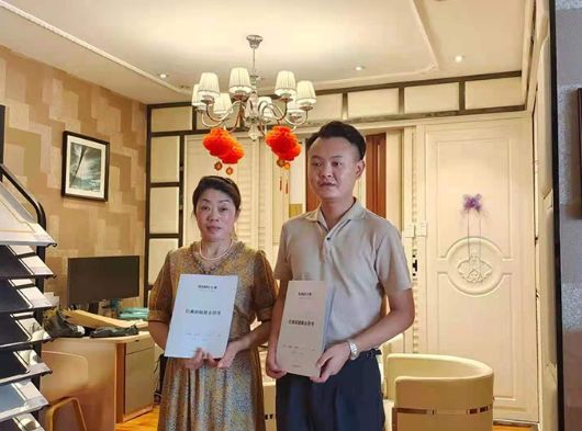 簽約捷報丨創(chuàng)贏2021，恭喜江蘇揚中丁總加盟巨奧集成頂墻